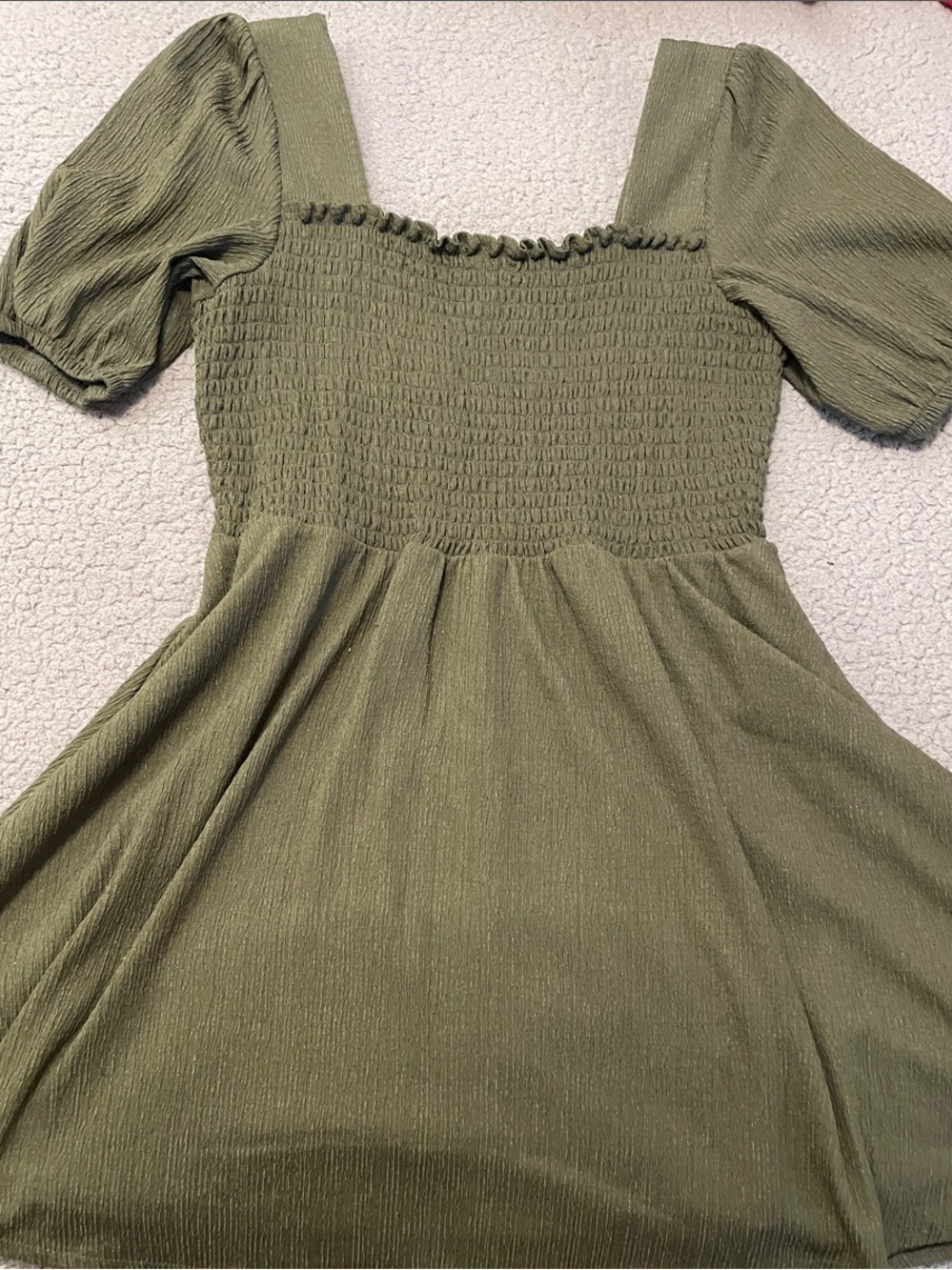 Nine West Olive Green Smocked Square-Neck Casual Dress